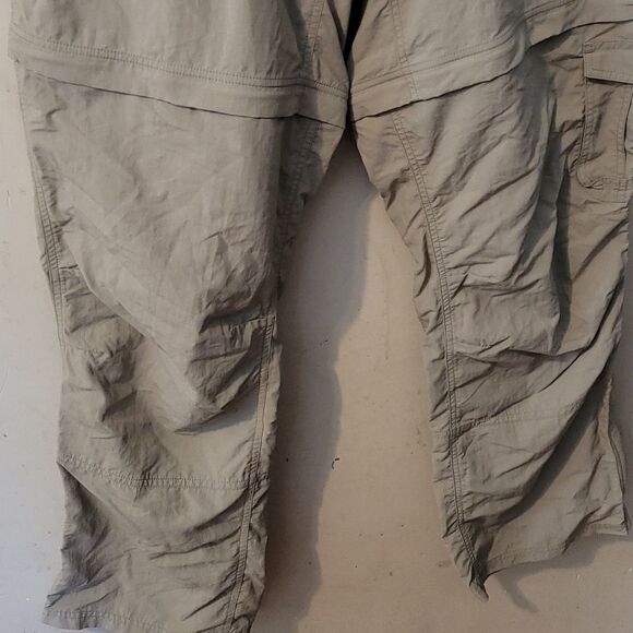EMS CONVERTABLE CARGO HIKING PANTS NEW CONDITION - Picture 3 of 8